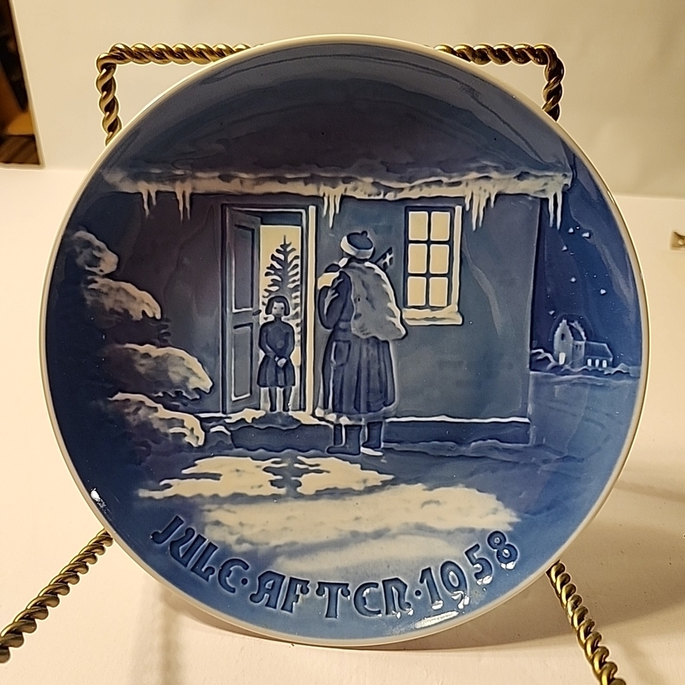 B&G Bing & Grondahl Denmark 1958 Julemanden Santa Claus Xmas Plate, Orig Box